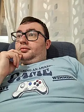 Javier bear online show from March 2, 11:00 pm