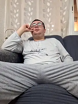 Javier bear online show from March 20, 10:25 pm