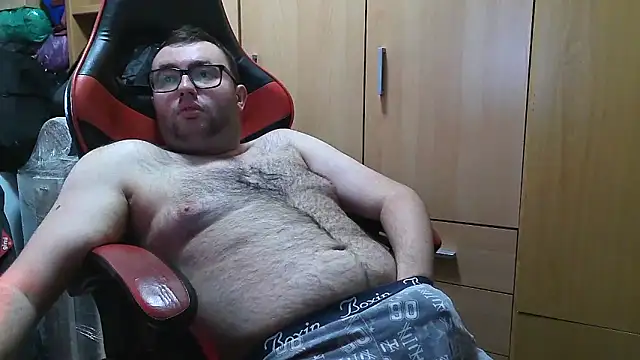 Snapshot of Javier_bear chatting on April 25, 9:01 am Javier bear online show from April 25, 9:01 am