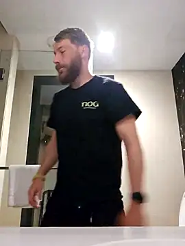 Snapshot of jacobiismyname chatting on February 23, 4:35 pm jacobiismyname online show from February 23, 4:35 pm