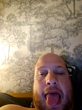 destructeur6 online show from April 8, 7:03 pm