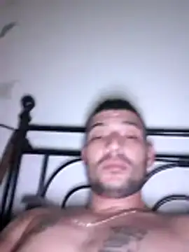 Zoltanioan26 online show from November 7, 12:32 am