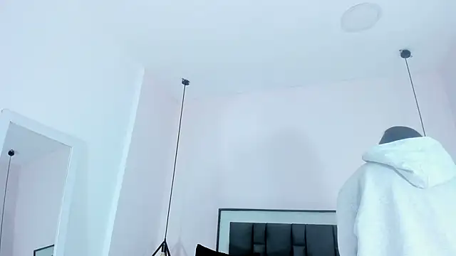 Snapshot of victoria_cooper3 chatting on November 19, 11:32 am victoria cooper3 online show from November 19, 11:32 am