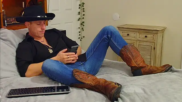 zack Fisher online show from January 13, 1:00 am