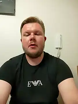 Snapshot of titovilan_PL chatting on May 13, 8:16 pm titovilan PL online show from May 13, 8:16 pm