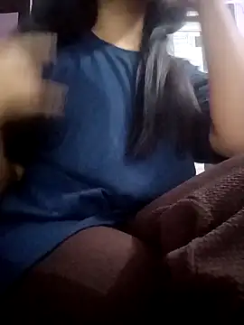 Snapshot of Harpreet_49 chatting on December 15, 6:18 am Harpreet 49 online show from December 15, 6:18 am