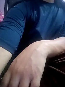 Snapshot of Harpreet_49 chatting on December 24, 6:00 am Harpreet 49 online show from December 24, 6:00 am