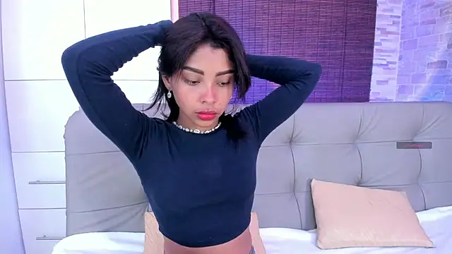 Snapshot of cinnamon_kyla chatting on March 3, 5:29 pm cinnamon kyla online show from March 3, 5:29 pm