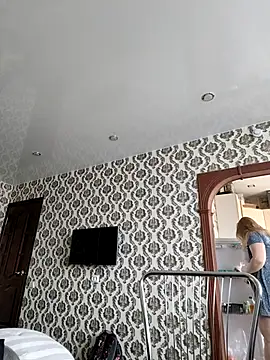 Lady nice cat online show from April 13, 2:50 am