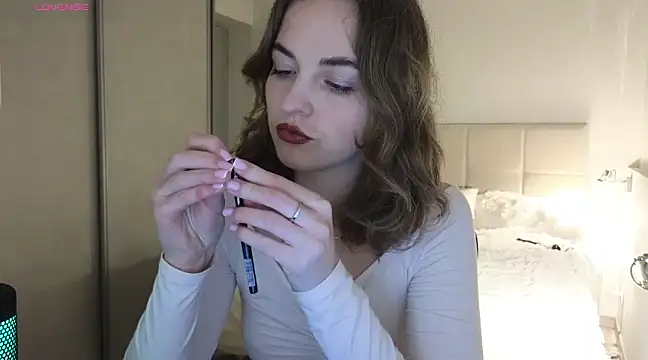 Miss Aliannaa online show from February 6, 8:34 pm