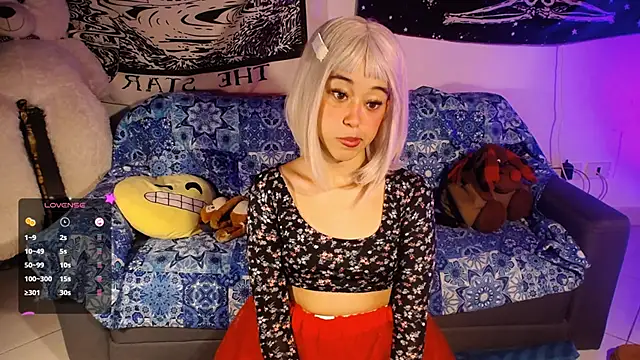 Snapshot of ela_0 chatting on February 15, 4:58 am ela 0 online show from February 15, 4:58 am