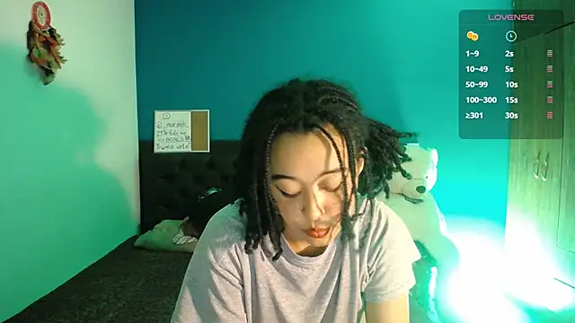 Snapshot of ela_0 chatting on September 30, 4:28 am ela 0 online show from September 30, 4:28 am