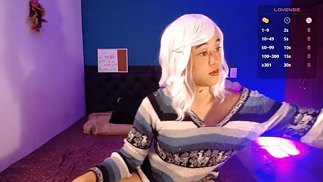 Snapshot of ela_0 chatting on October 1, 12:16 am ela 0 online show from October 1, 12:16 am