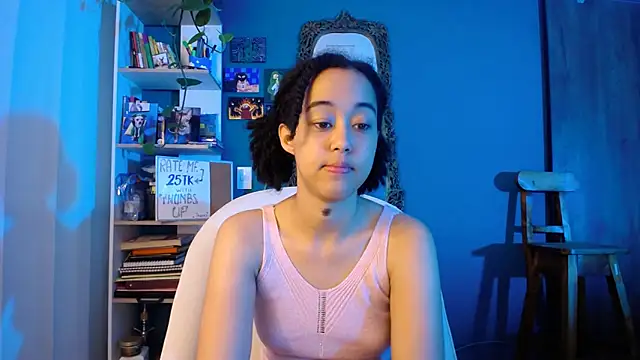 Snapshot of ela_0 chatting on November 20, 10:59 am ela 0 online show from November 20, 10:59 am