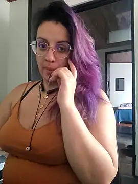 Snapshot of andreafetishx chatting on December 12, 9:15 pm andreafetishx online show from December 12, 9:15 pm