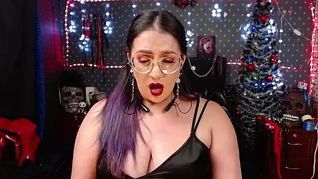 Snapshot of andreafetishx chatting on January 6, 3:08 pm andreafetishx online show from January 6, 3:08 pm