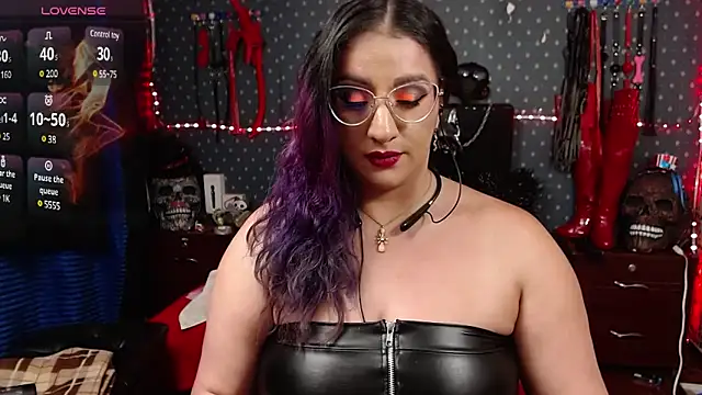 Snapshot of andreafetishx chatting on January 12, 11:58 pm andreafetishx online show from January 12, 11:58 pm