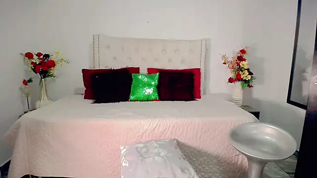 maria camilacms online show from February 17, 10:25 pm