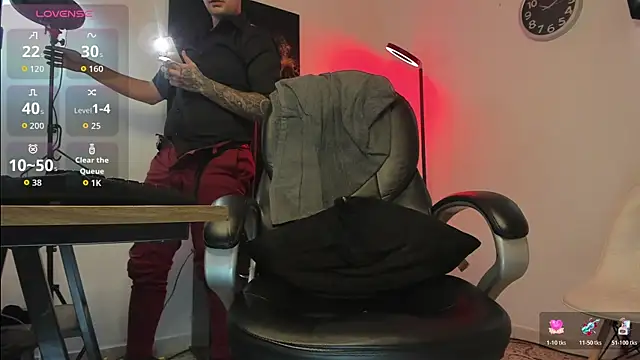 Nicolas Fellener online show from November 7, 4:56 am