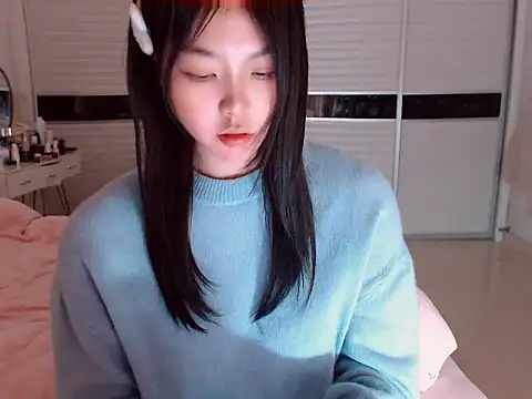 -Lucky Girl online show from February 4, 8:56 am