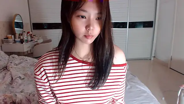 -Lucky Girl online show from May 24, 1:32 am