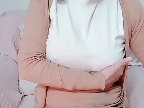 Bella Babi online show from February 8, 5:08 am