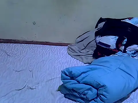 Snapshot of Medilina_01 chatting on October 19, 4:07 pm Medilina 01 online show from October 19, 4:07 pm