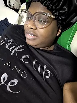 Jhoxy M online show from April 7, 7:53 am