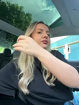 KatyaBelle online show from May 29, 3:32 pm