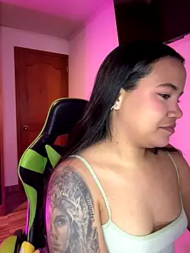 leila 22 online show from September 23, 4:48 am