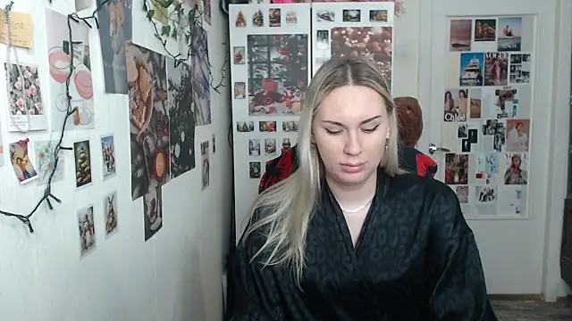 Snapshot of CapriScorpion chatting on January 21, 4:16 pm CapriScorpion online show from January 21, 4:16 pm