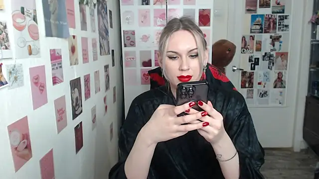 Snapshot of CapriScorpion chatting on February 14, 1:51 pm CapriScorpion online show from February 14, 1:51 pm