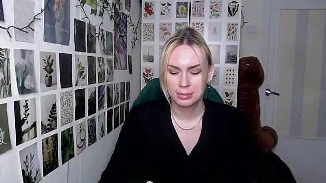 CapriScorpion online show from January 18, 4:44 pm