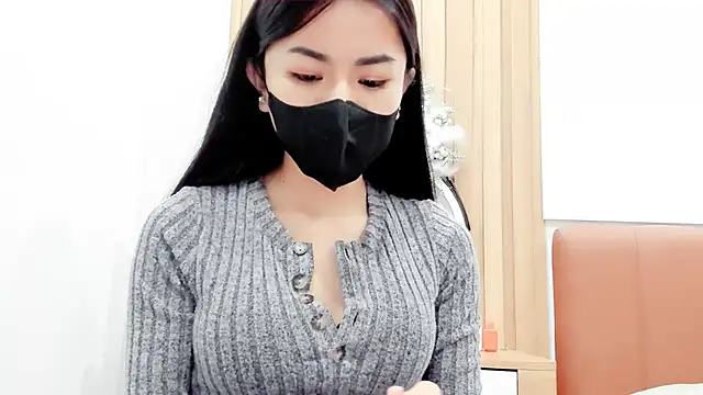 Snapshot of Lita-Julia chatting on February 22, 1:35 pm Lita-Julia online show from February 22, 1:35 pm