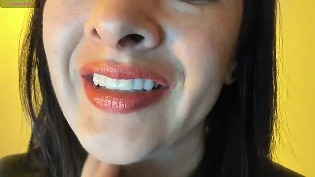 queen fetish online show from October 23, 10:25 am