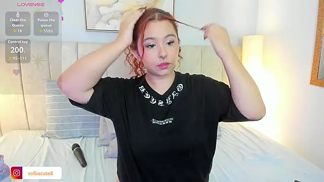 Snapshot of Atenea_cuteee chatting on November 13, 2:10 am Atenea cuteee online show from November 13, 2:10 am