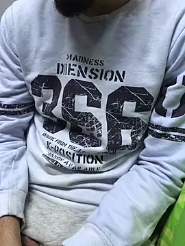 Snapshot of Arabian-B chatting on January 14, 5:01 pm Arabian-B online show from January 14, 5:01 pm