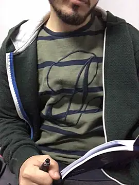 Snapshot of Arabian-B chatting on February 13, 4:28 pm Arabian-B online show from February 13, 4:28 pm