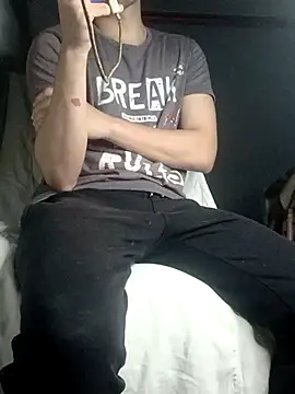 Snapshot of Arabian-B chatting on December 1, 8:36 pm Arabian-B online show from December 1, 8:36 pm