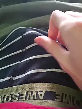 FreezingTie850 online show from March 6, 3:19 pm