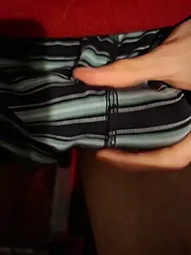 FreezingTie850 online show from April 5, 9:12 pm