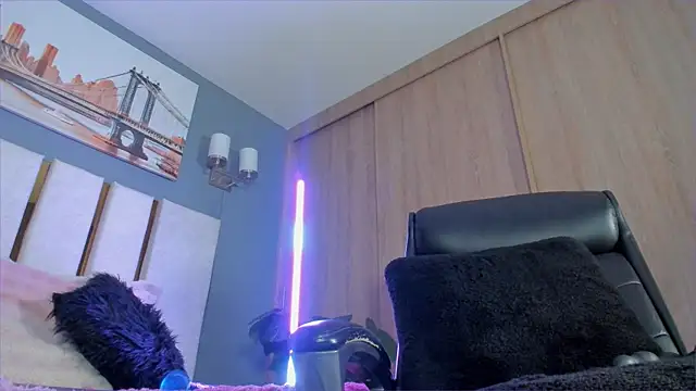 Bambi gurl online show from March 6, 1:02 am