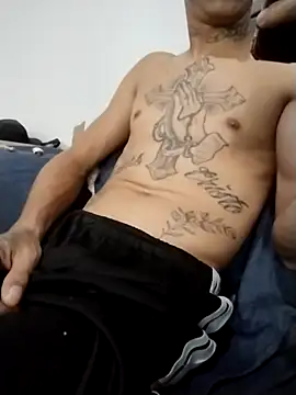 DG0022 online show from March 18, 1:47 pm