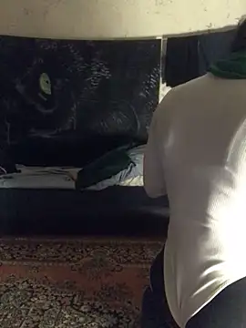 Snapshot of BigAssKi chatting on March 16, 11:14 pm BigAssKi online show from March 16, 11:14 pm