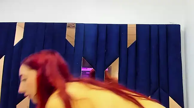 Snapshot of Barbie_girl_69 chatting on January 17, 5:08 pm Barbie girl 69 online show from January 17, 5:08 pm