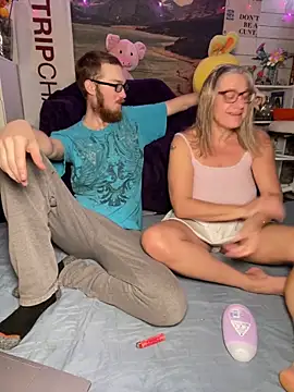 TrenaAnne online show from April 11, 7:29 pm