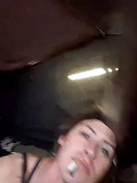 cdressupdiva online show from November 30, 6:50 am