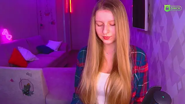 AmaliaQueen online show from January 23, 2:07 pm