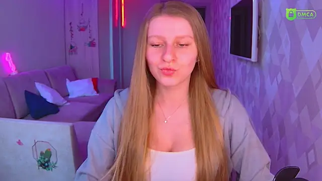 AmaliaQueen online show from March 22, 1:08 pm