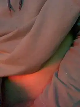 jeffyisabell online show from January 2, 3:58 am